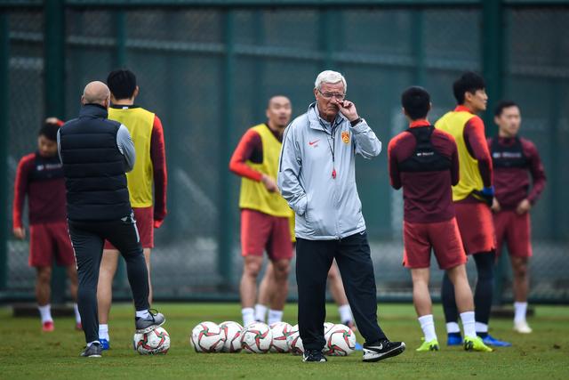 世预赛欧洲区分档：法、西、葡、意、英、德一档