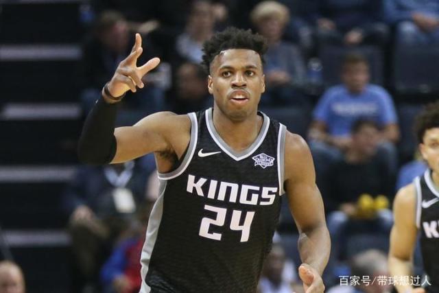 弗格49分辽宁5人上双逆转北控 张帆飚10记三分